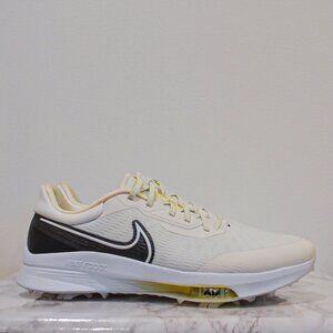 NIKE | AIR ZOOM INFINITY TOUR NXT SPIKELESS GOLF SHOES